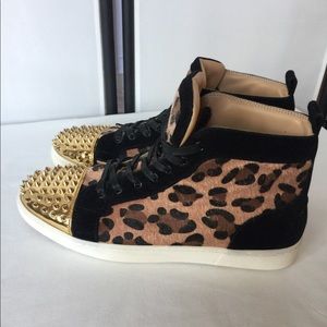 Christian Louboutin men’s 11 / 44 gold spike shoes